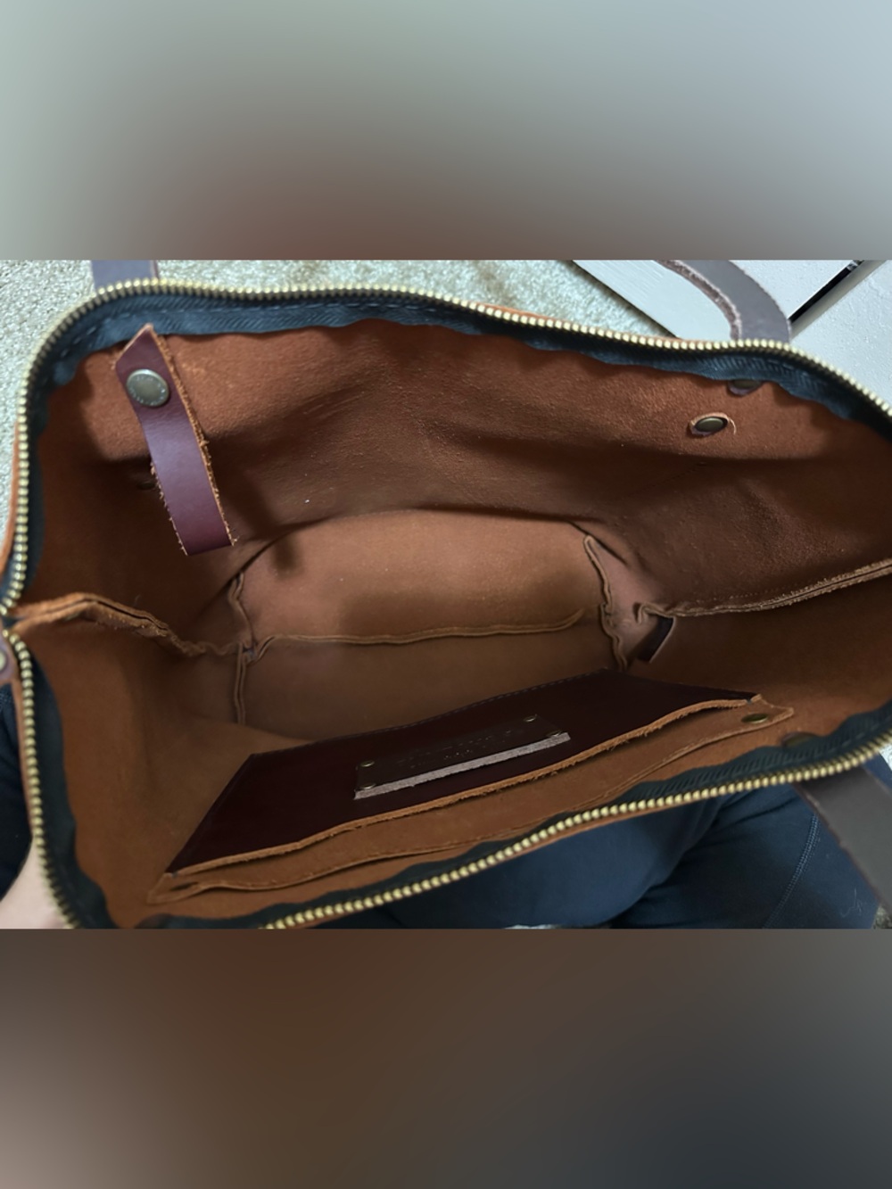 Portland Leather Goods Medium Tote Bag with Zipper - Cognac Smooth Leather - Picture 6 of 7